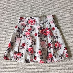 High waisted floral pleated skirt